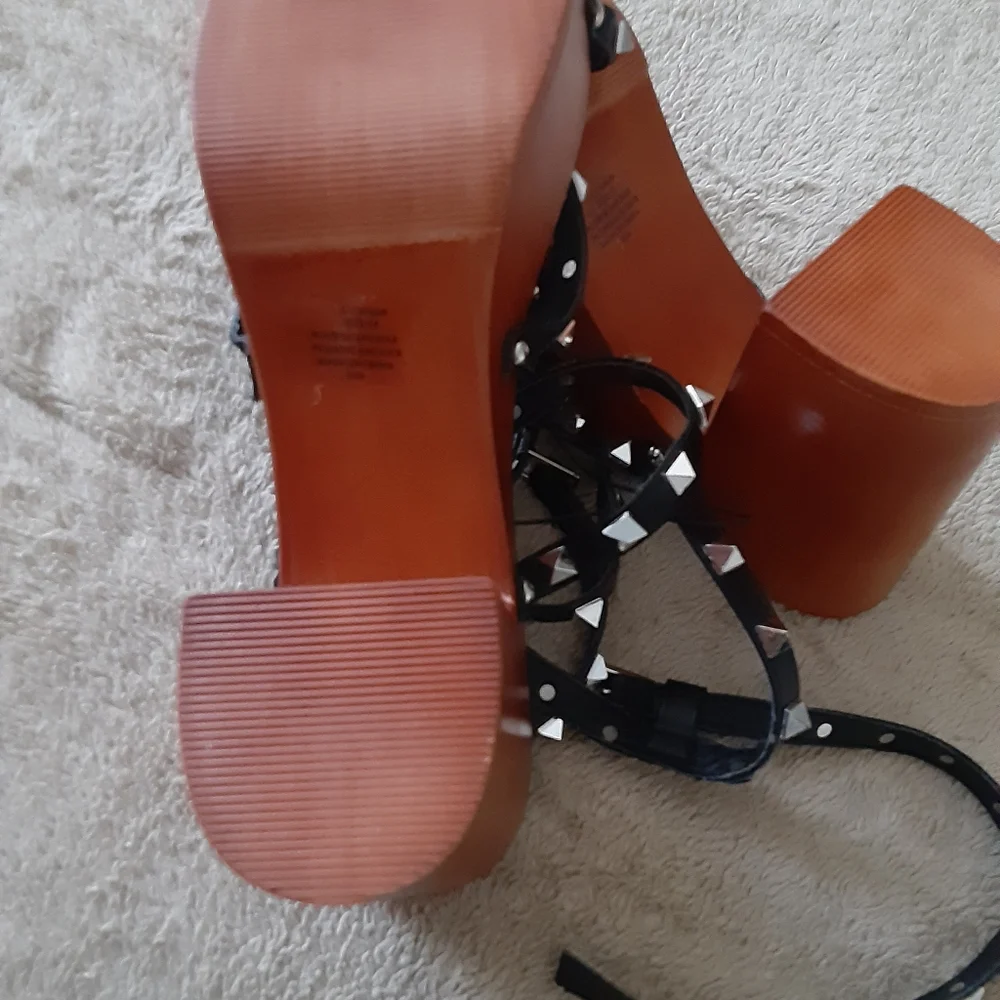 Manden Girl Shoes,, Size 10 - Picture 4 of 10